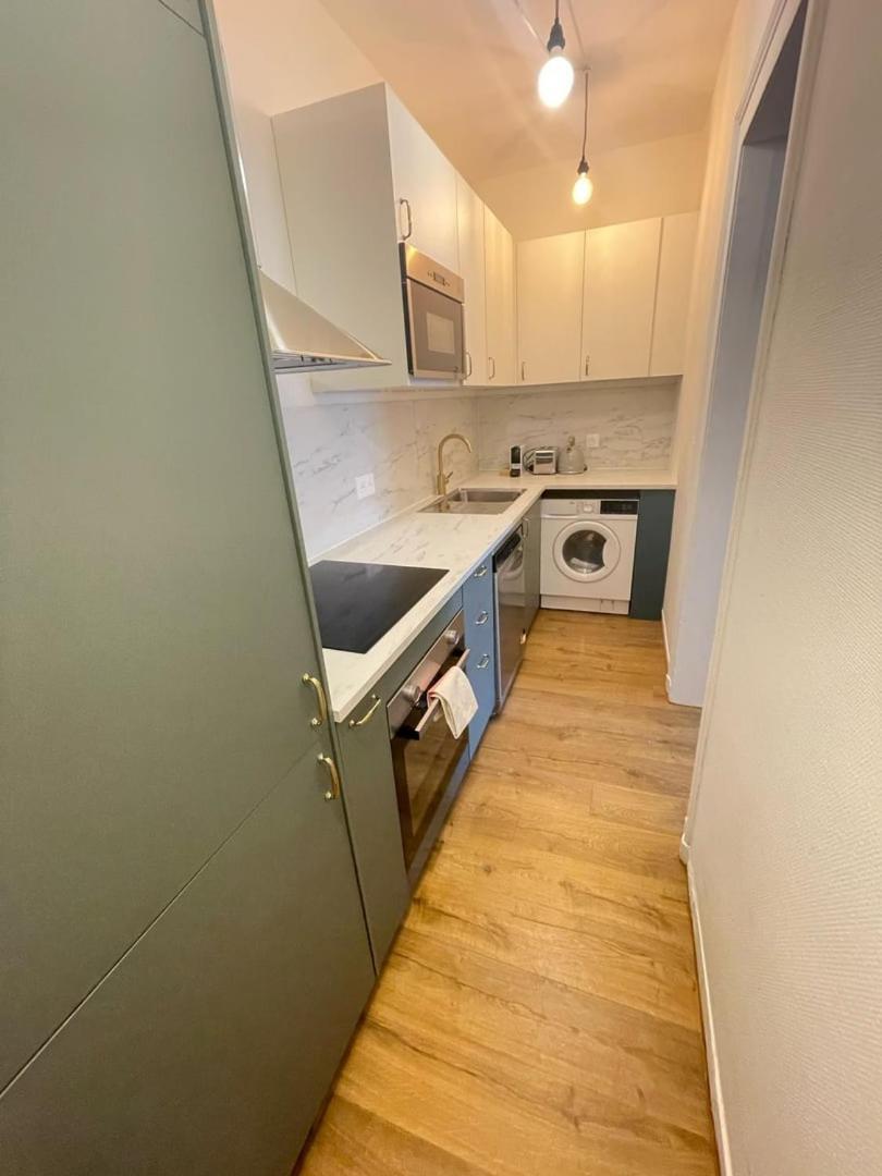 T2 Renove Vue Sur Le Centre De Appartement *